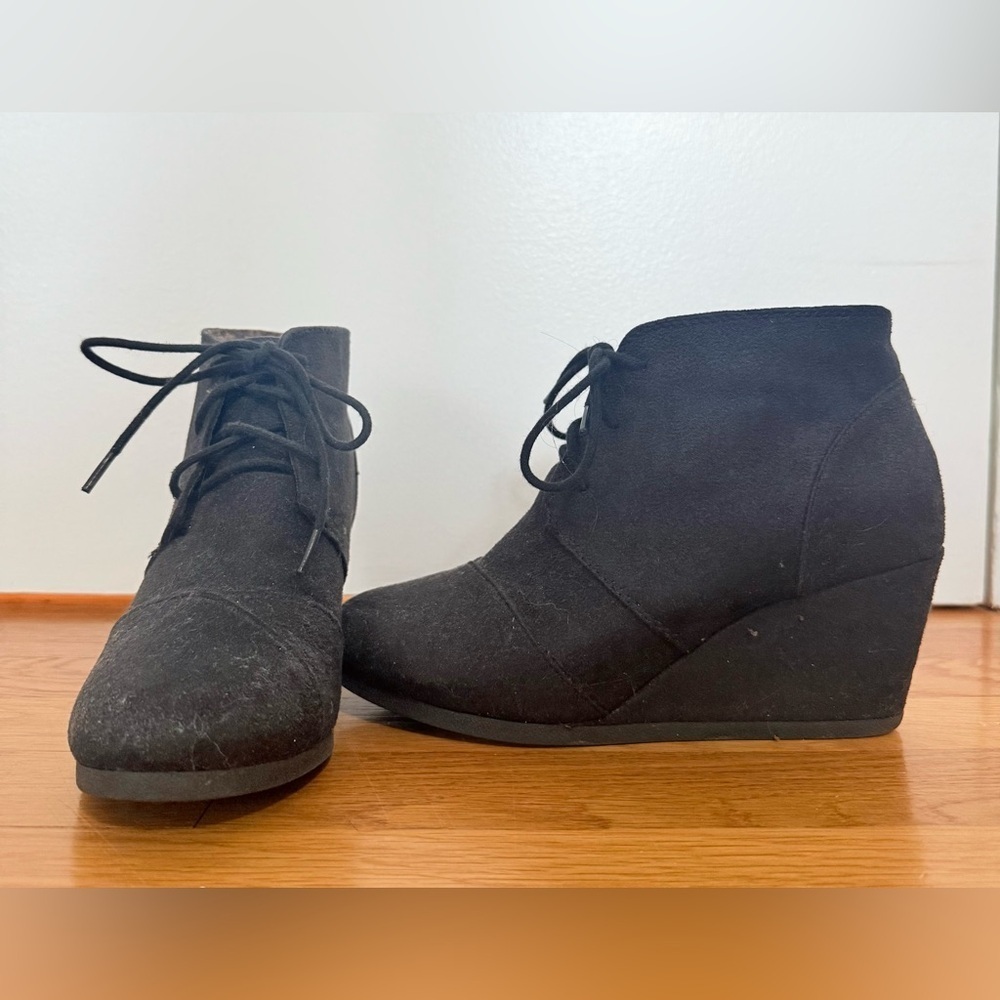 Wedged Ankle Boots‎